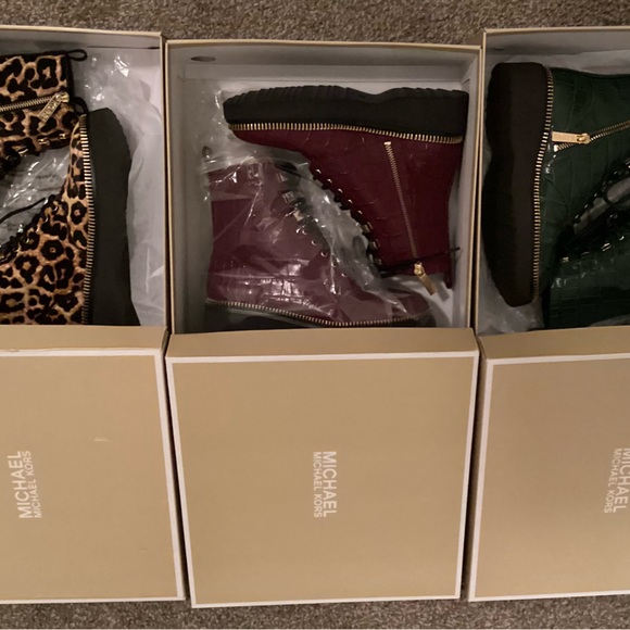 Michael Kors Croc Embossed Leather Combat Boots, NWT - Picture 3 of 5